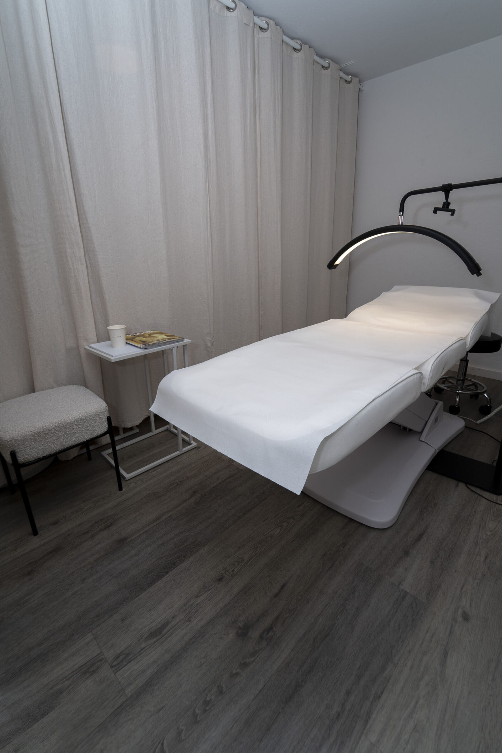 Behandlungskabine im Beauty Boom Studio